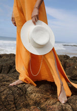 Load image into Gallery viewer, MPXA ELIZABETH - STRAW HAT with gold chain