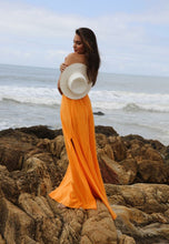 Load image into Gallery viewer, MPXA ELIZABETH - STRAW HAT with gold chain