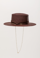 Cargar imagen en el visor de la galería, MPXA ELIZABETH - STRAW HAT with gold chain