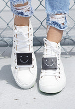 Load image into Gallery viewer, M&#39;Sorry Happy Face Sneaker Plaque