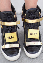 Cargar imagen en el visor de la galería, M’ Sorry SLAY Sneaker Plaque